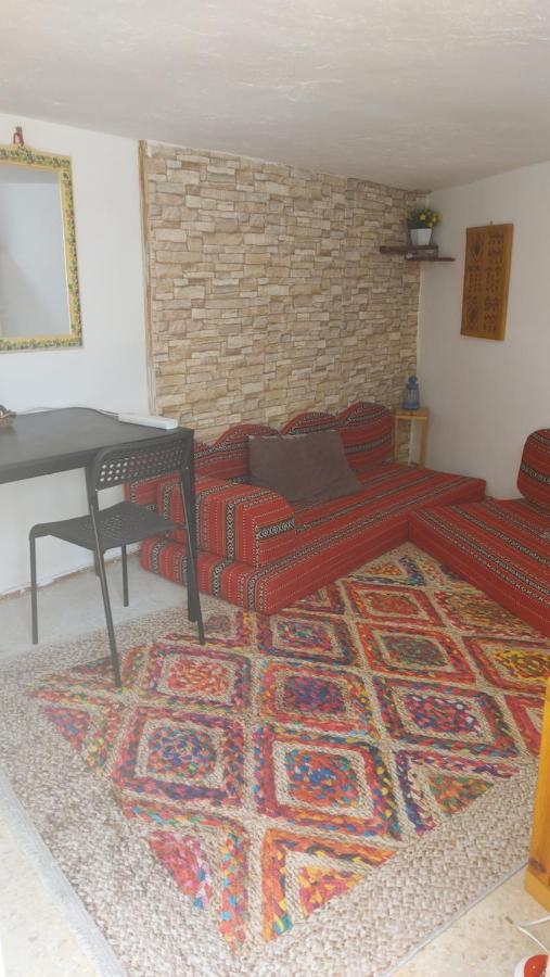 Our Villa'S Private Apartments - Hq Budget Stay - Wonderful Horizon View Of Jerash 제라시 외부 사진